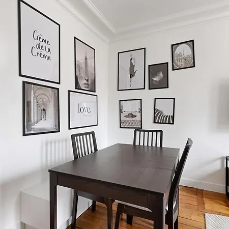 Montmartre Seveste Ii Beautiful 2br パリ