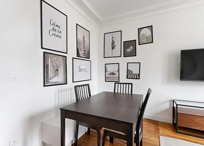 Montmartre Seveste Ii Beautiful 2br Paris